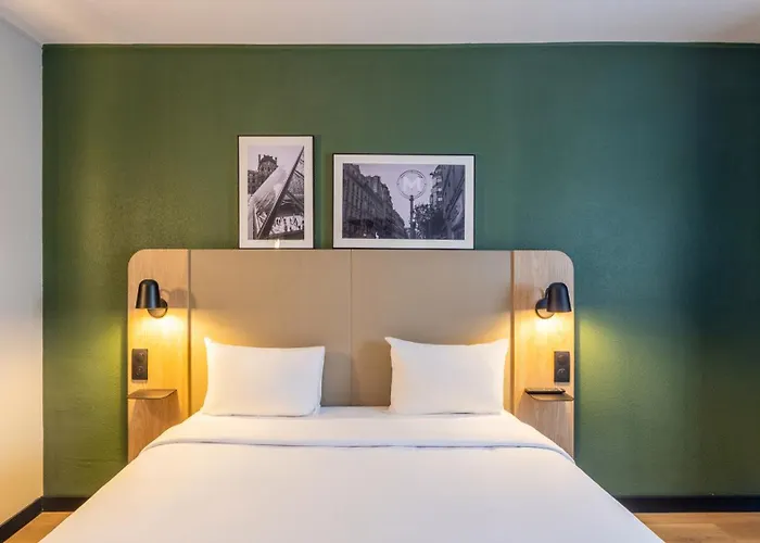 Roissy-en-France Hotels de Charme