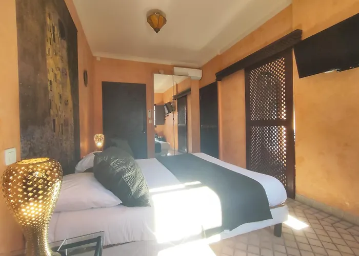 Chambre Taza, Riad 1 Couple Only Au Village Naturiste Agde
