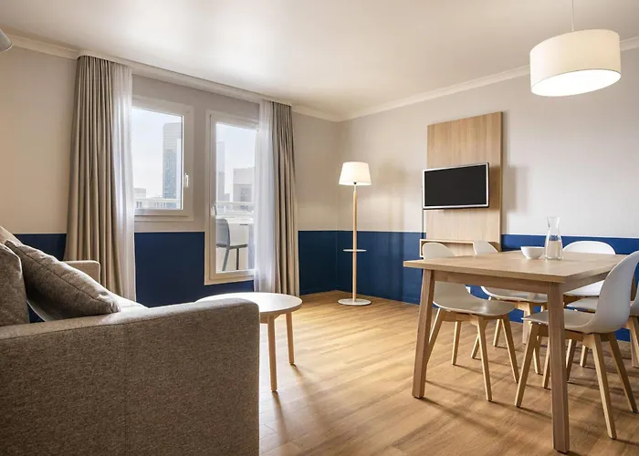 Boutique Aparthotel Adagio La Défense Kléber Courbevoie