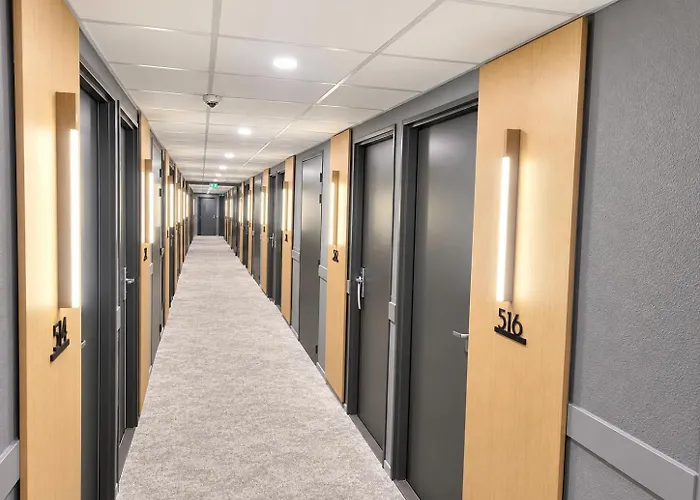 Boutique CYAN HOTEL - Roissy Villepinte Parc des Expositions
