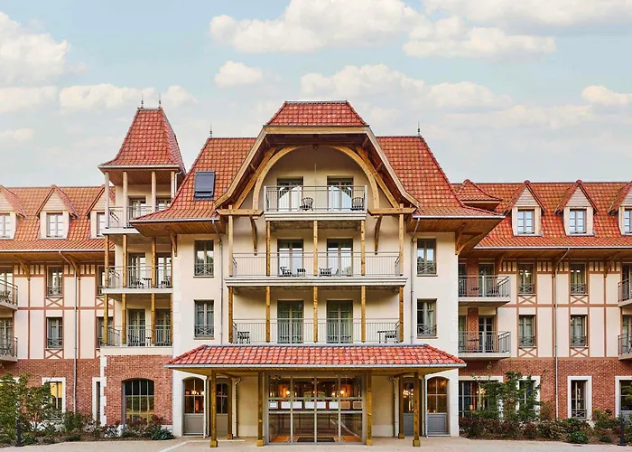 TRIBE Hôtel Le Touquet-Paris-Plage