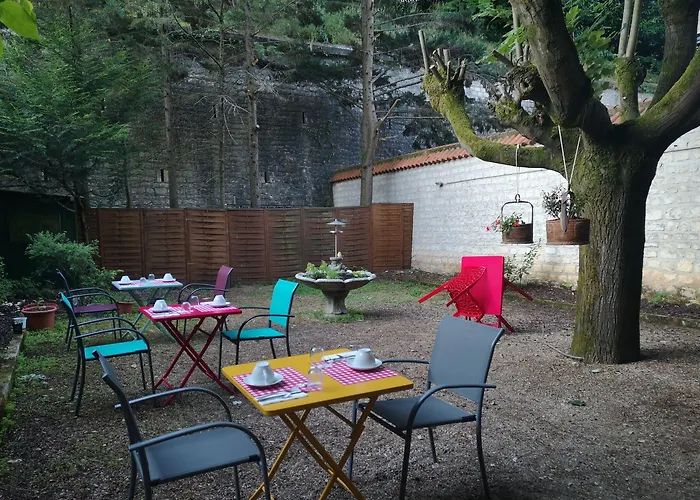 Hôtel Le Memphis Poitiers acceptant les animaux