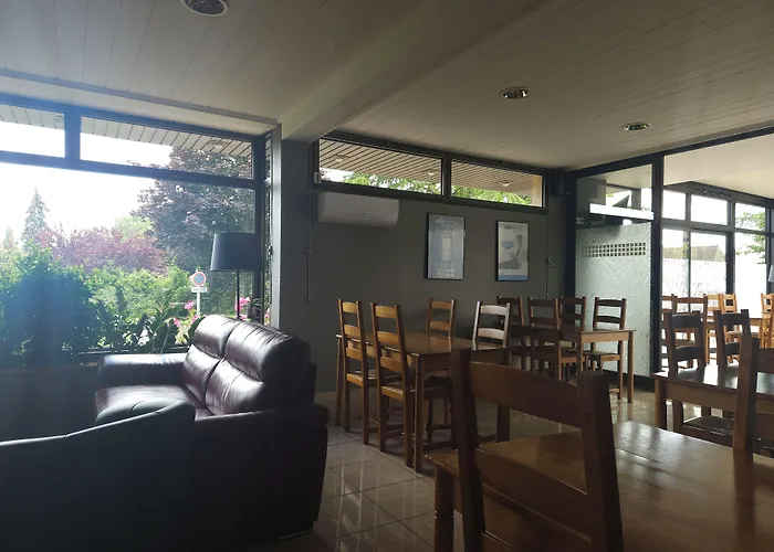 Brit Hotel Dak Hotel Avallon