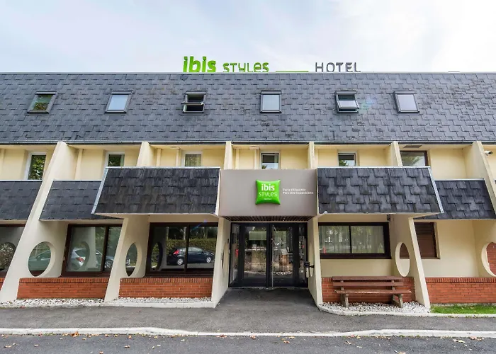 ibis Styles Parc des Expositions de Villepinte Avec Terrain de Golf