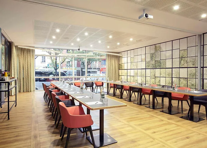Boutique Mercure Paris Saint-Ouen