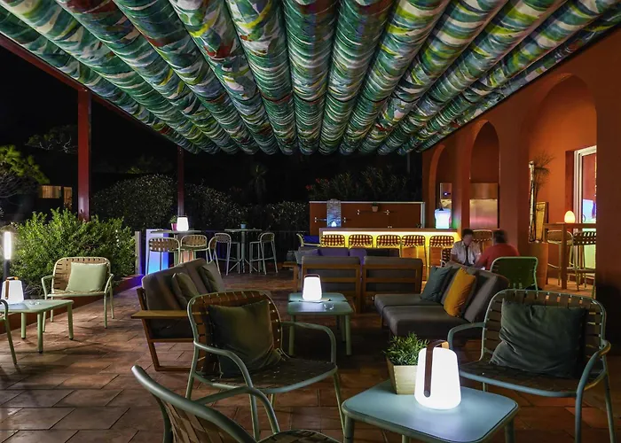 Hyères Hotel qui Accepte les Chiens