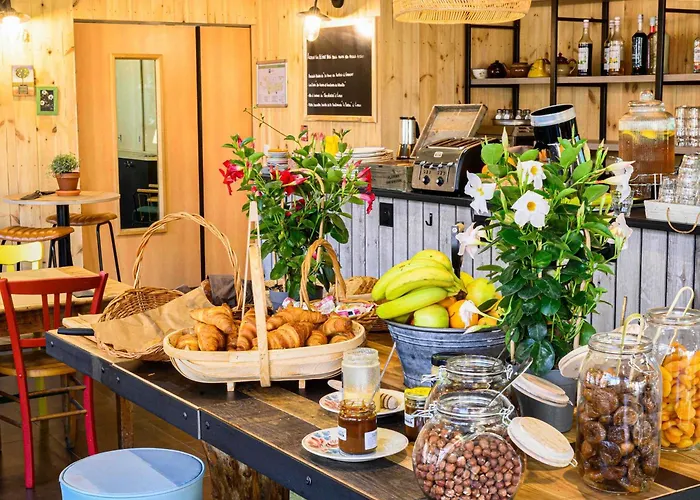 Boutique Greet Hotel Evreux Centre - ex Ibis Budget
