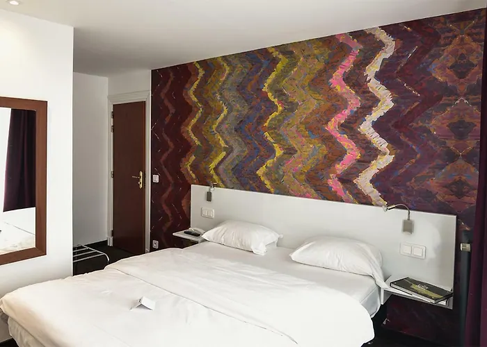 Pons Pet Friendly Hotels