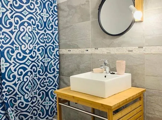 Boutique Studio Cosy Centre Ville Equipe, Calme Saint-Etienne 